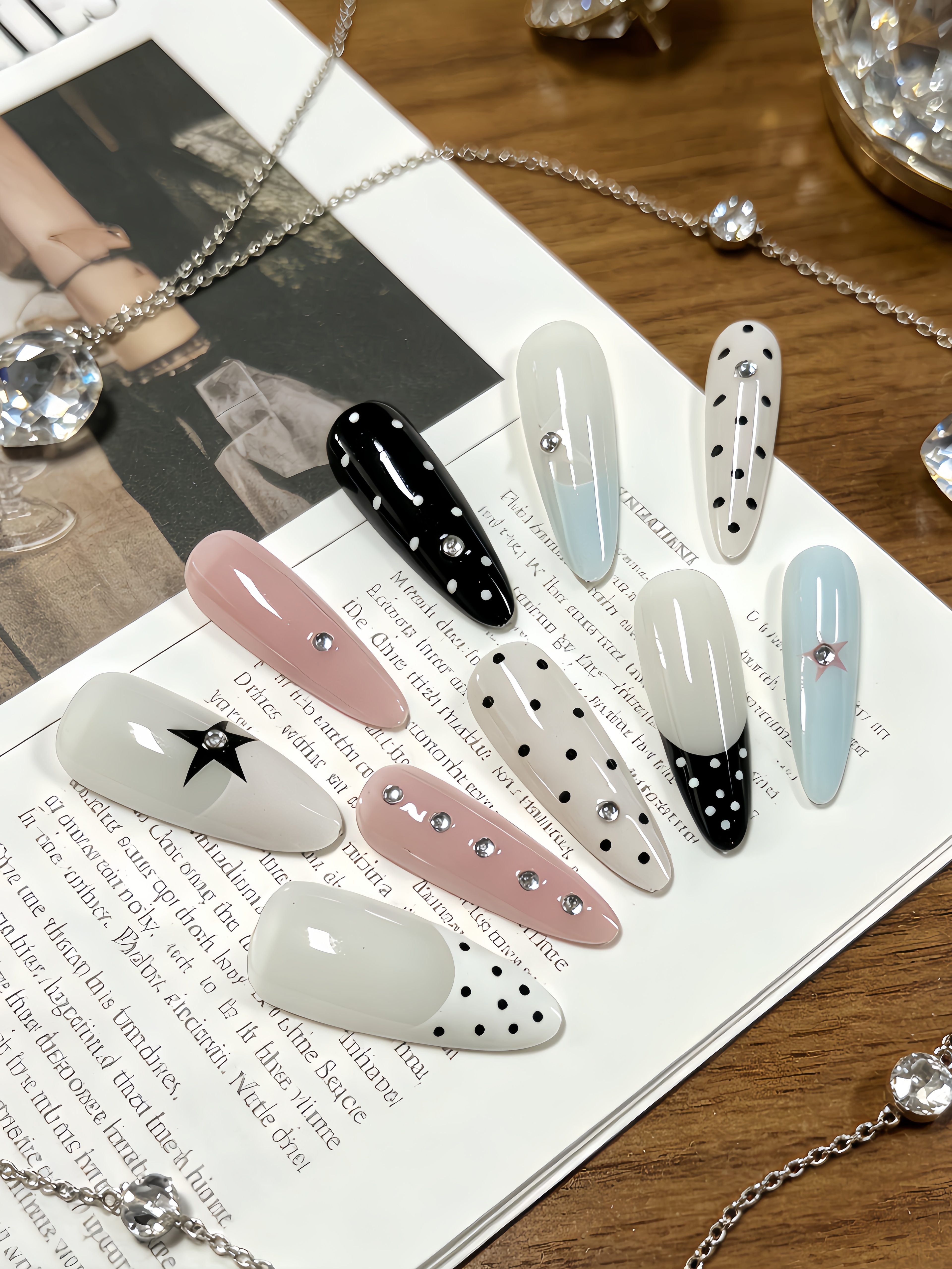 10 Medium-Length Teardrop-Shap - Korean Lifestyle Tips recension och pris